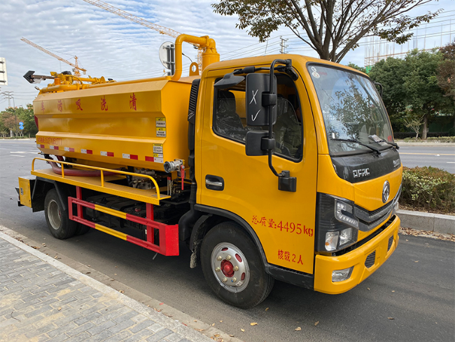 衢州清洗吸污车